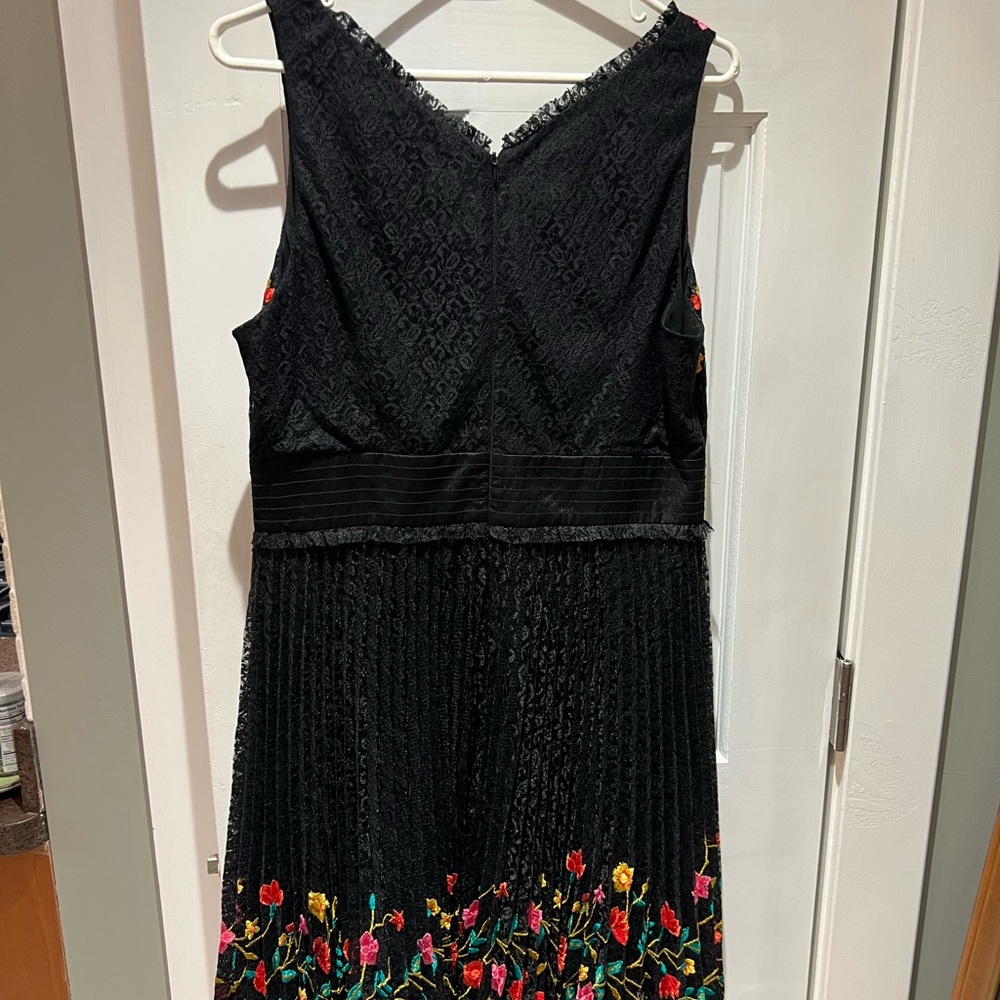 French Connection Black Midi Dress with Multicolor Floral Embroidery - Picture 9 of 9